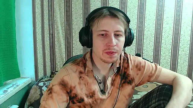 darienlarge online show from 11.27.25