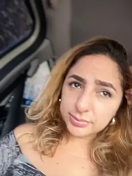 sammyqueenx21 online show from 11.17.25