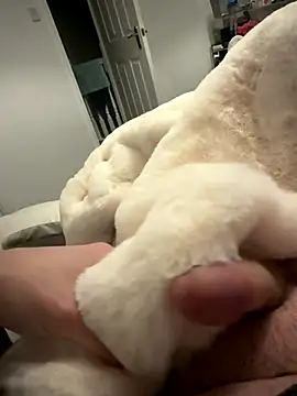 Snapshot of Furdale chatting on 11.06.25 Furdale online show from 11.06.25