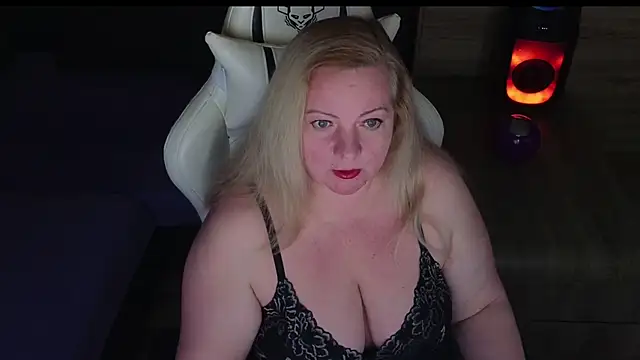 MolligSpielle online show from 04.30.26