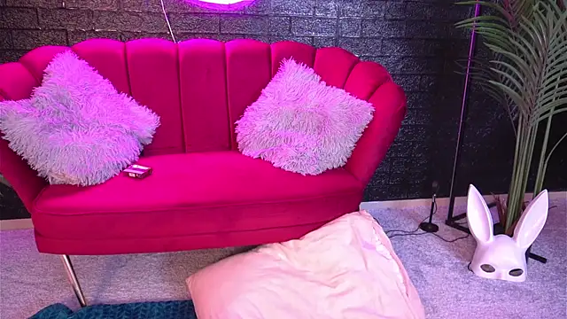 ScarlettQuate online show from 12.06.24