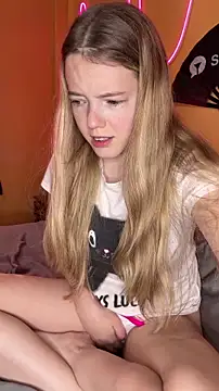 Snapshot of -veranito- chatting on 12.01.25 -veranito- online show from 12.01.25