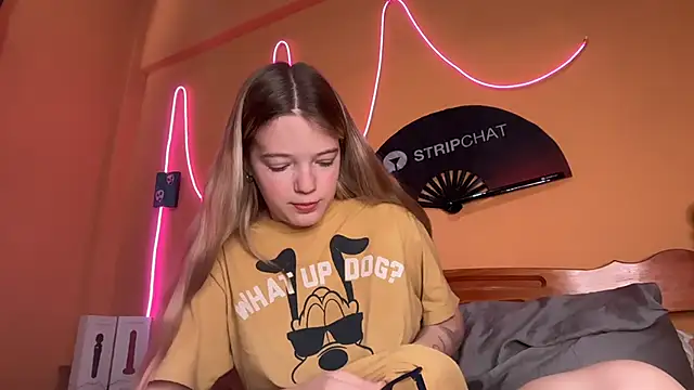 Snapshot of -veranito- chatting on 12.16.25 -veranito- online show from 12.16.25