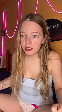 Snapshot of -veranito- chatting on 01.18.26 -veranito- online show from 01.18.26