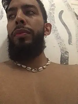 Alessandro  Rossi online show from 02.22.25