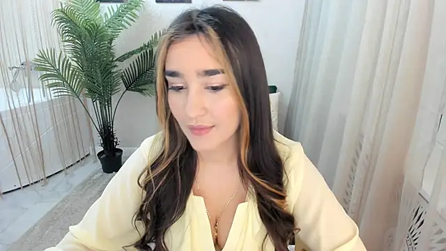 GoldenHeart 1 online show from 04.30.26