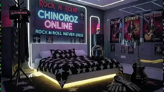 Snapshot of chino_roz chatting on 01.06.26 chino roz online show from 01.06.26