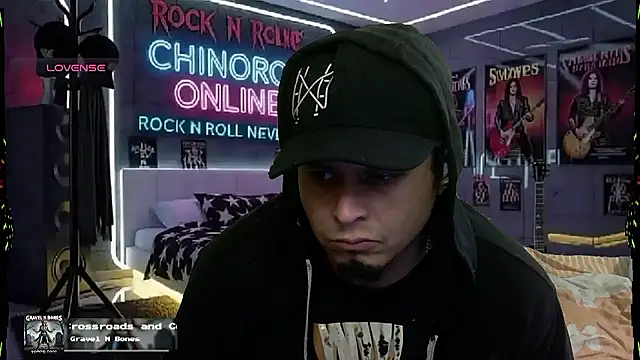 Snapshot of chino_roz chatting on 01.12.26 chino roz online show from 01.12.26