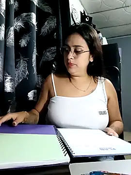 Latina sexy1 online show from 02.14.26