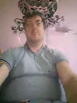 BeautifulPenis2002 online show from 12.10.24