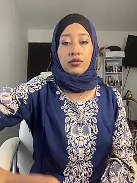 adila anich online show from 12.12.24