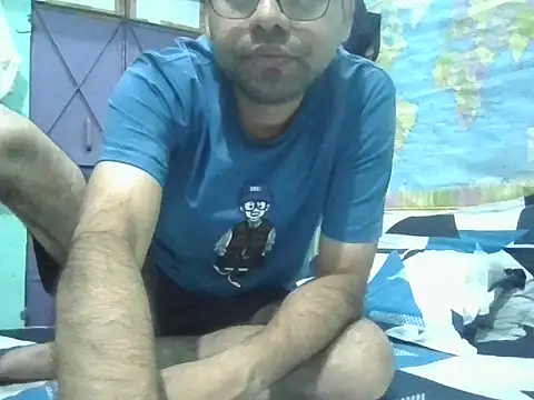 Snapshot of Exhibboi4fun chatting on 11.02.25 Exhibboi4fun online show from 11.02.25