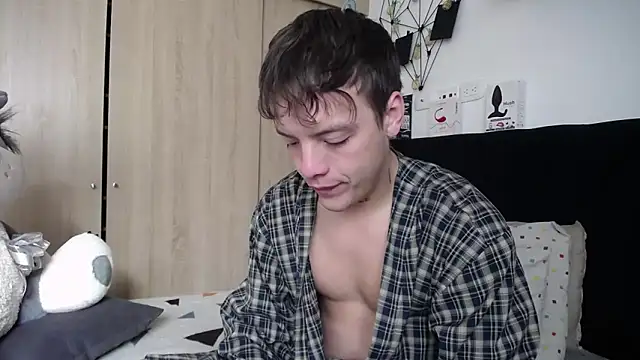 Snapshot of Santiago_kiler chatting on 09.25.25 Santiago kiler online show from 09.25.25