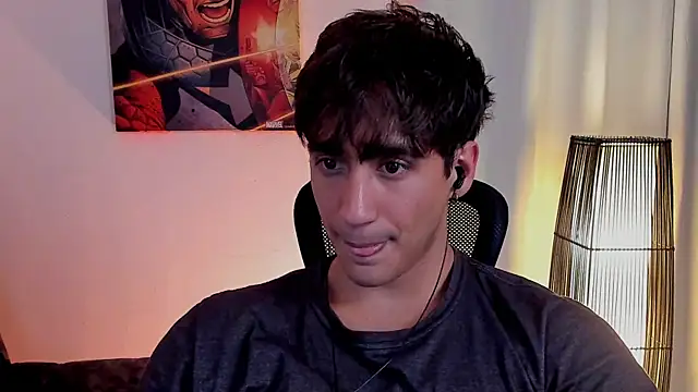 Snapshot of AlexRivera6 chatting on 04.04.26 AlexRivera6 online show from 04.04.26