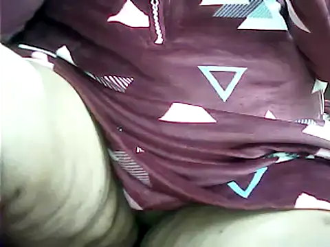 Snapshot of Kavya_XX chatting on 12.17.24 Kavya XX online show from 12.17.24