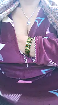 Snapshot of Kavya_XX chatting on 12.19.24 Kavya XX online show from 12.19.24