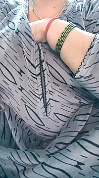 Snapshot of Kavya_XX chatting on 01.06.25 Kavya XX online show from 01.06.25