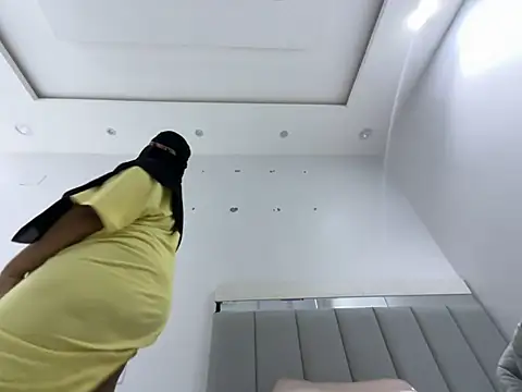 Submissive Arab online show from 02.23.25