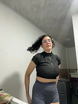  Niah  online show from 02.05.25