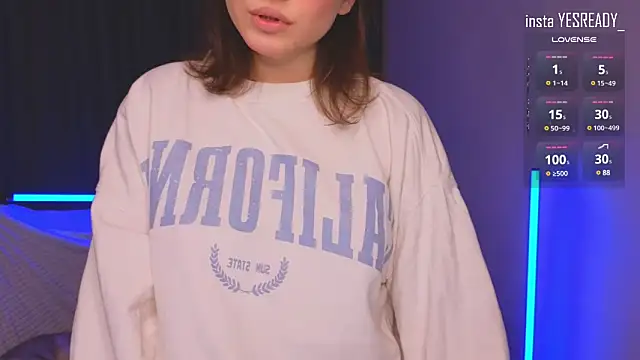 Snapshot of Eva_Doo chatting on 12.04.24 Eva Doo online show from 12.04.24