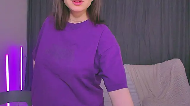 Snapshot of Eva_Doo chatting on 11.14.25 Eva Doo online show from 11.14.25