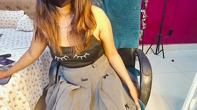 Naughty nightz online show from 01.06.25