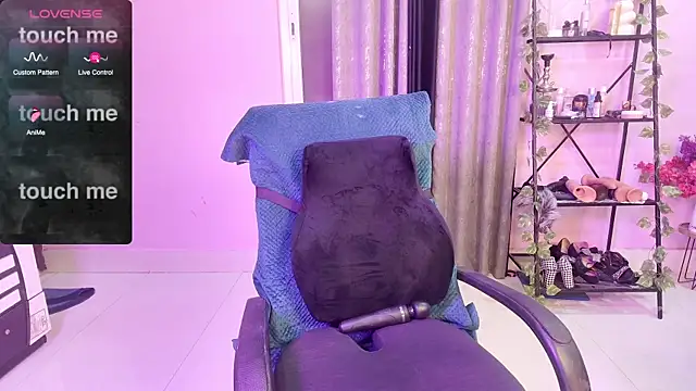 Naughty nightz online show from 09.20.25