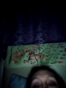 Snapshot of LeilaSaint chatting on 12.22.25 LeilaSaint online show from 12.22.25