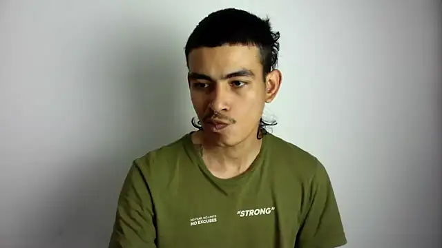 sorry-mom69 online show from 09.23.25