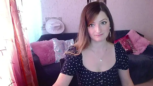 Snapshot of Arielsssplash chatting on 07.22.26 Arielsssplash online show from 07.22.26
