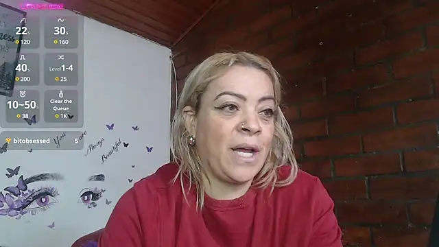 Snapshot of LIila28six chatting on 03.19.25 LIila28six online show from 03.19.25