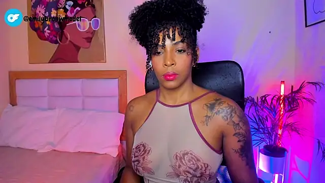Snapshot of AitanaBrown_ chatting on 05.31.26 AitanaBrown online show from 05.31.26