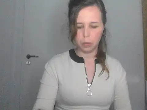 Snapshot of loveis007 chatting on 03.10.25 loveis007 online show from 03.10.25