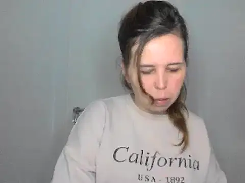 Snapshot of loveis007 chatting on 03.17.25 loveis007 online show from 03.17.25