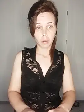 Snapshot of loveis007 chatting on 09.28.25 loveis007 online show from 09.28.25