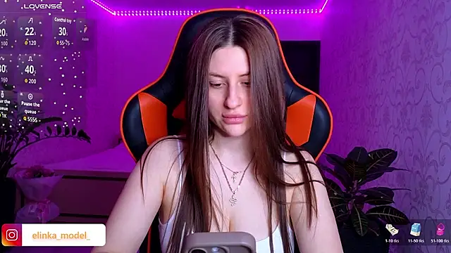 Snapshot of Elishka_ chatting on 02.08.26 Elishka online show from 02.08.26