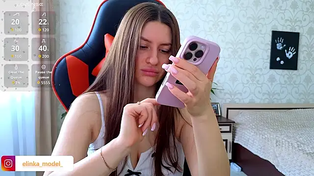 Snapshot of Elishka_ chatting on 03.24.26 Elishka online show from 03.24.26