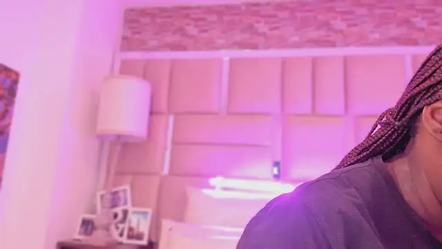 ShaniaBrownn online show from 06.22.26