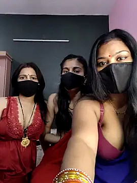 cutee  crazy online show from 05.04.26