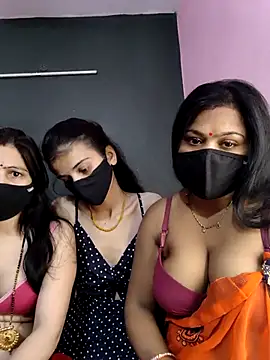 cutee  crazy online show from 05.05.26