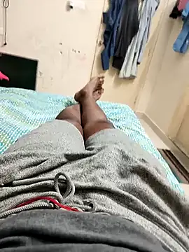 Snapshot of mkmony chatting on 09.22.25 mkmony online show from 09.22.25