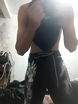 Snapshot of KleberL chatting on 12.17.25 KleberL online show from 12.17.25