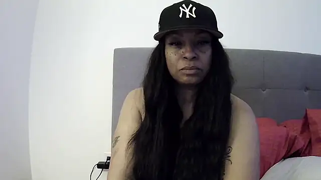 MSweetLindaParks online show from 06.11.26