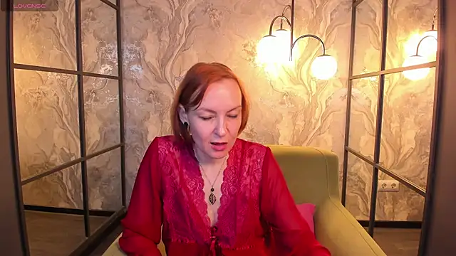 Snapshot of NikaGentle chatting on 02.05.25 NikaGentle online show from 02.05.25