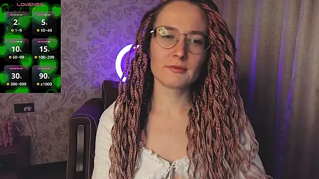 AgnesGraham online show from 12.14.25