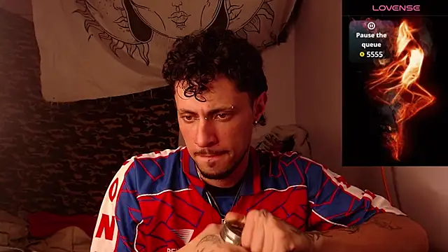 Apolo S online show from 12.14.25