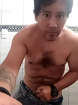 Snapshot of Yimicito chatting on 02.02.26 Yimicito online show from 02.02.26