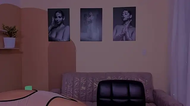 ToriCrossX online show from 03.09.26