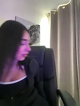 isabella jade online show from 03.18.26
