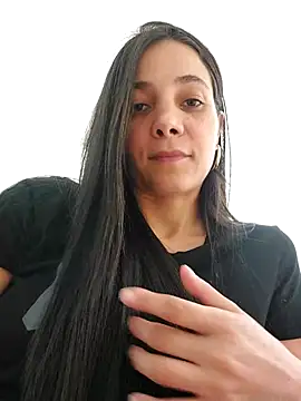 Snapshot of miaeyes chatting on 11.11.25 miaeyes online show from 11.11.25